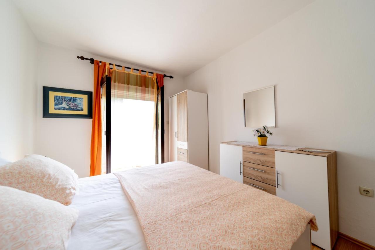 Apartmani Centar Palit Luaran gambar