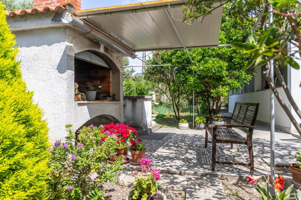Apartmani Centar Palit Luaran gambar