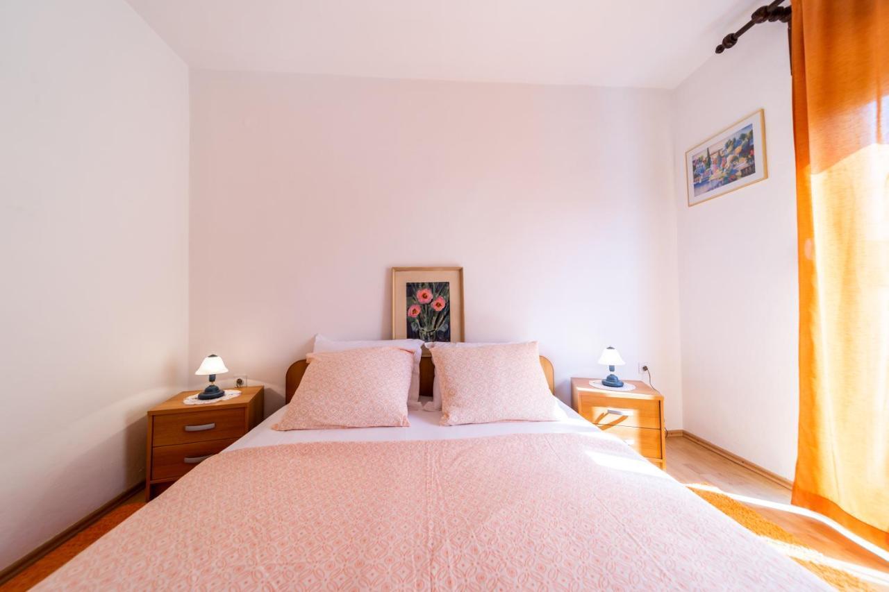 Apartmani Centar Palit Luaran gambar