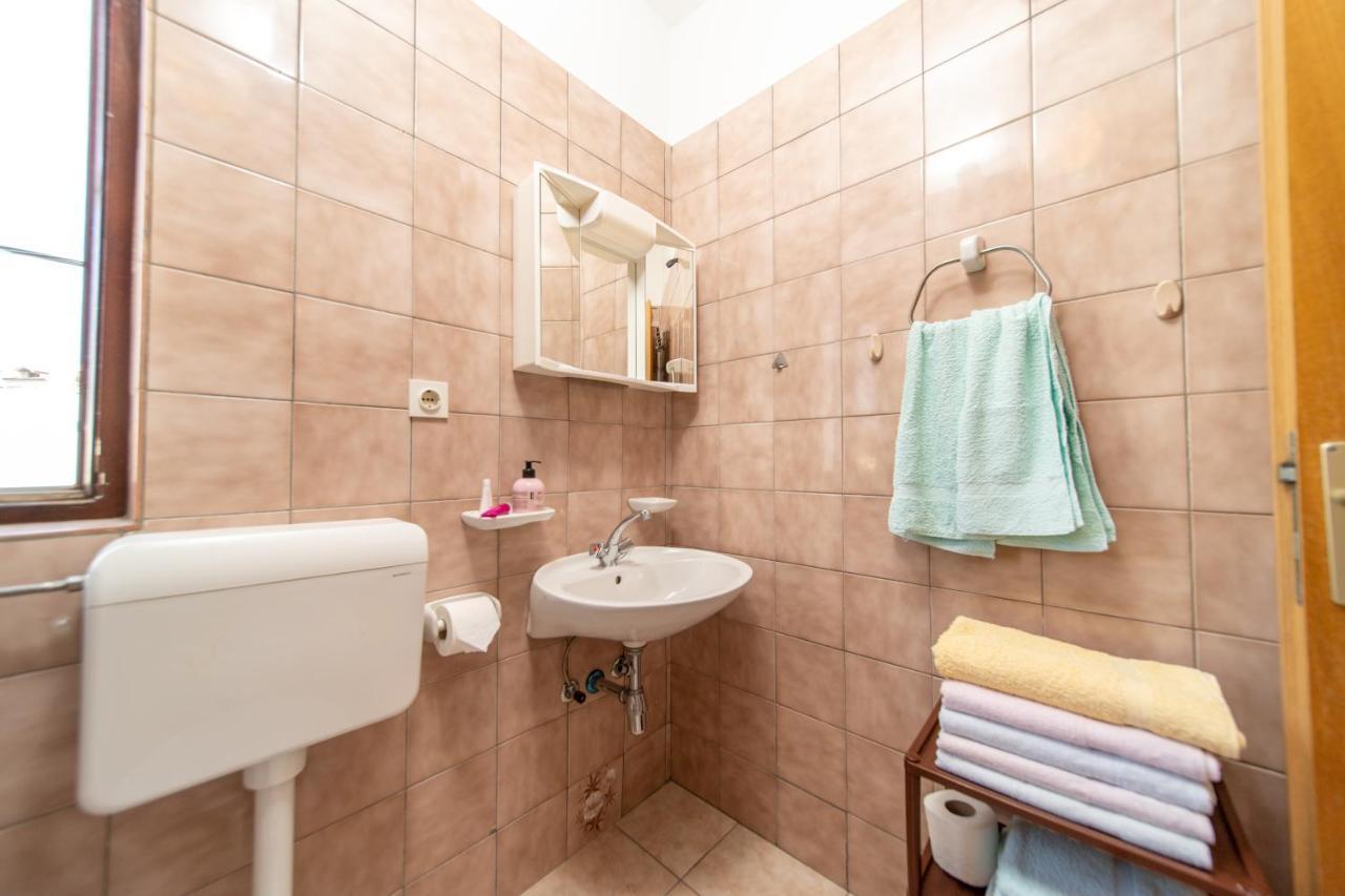 Apartmani Centar Palit Luaran gambar
