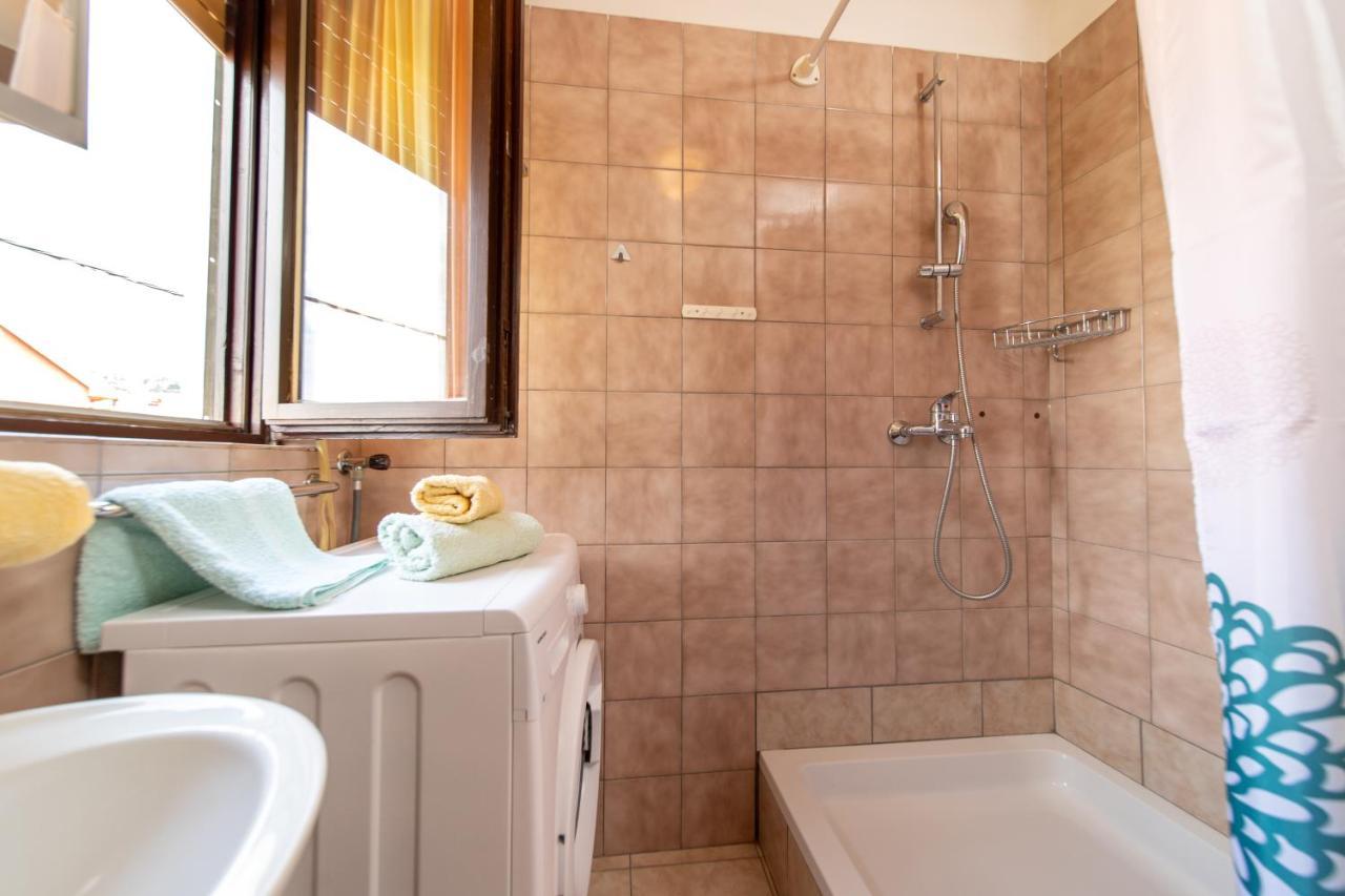 Apartmani Centar Palit Luaran gambar